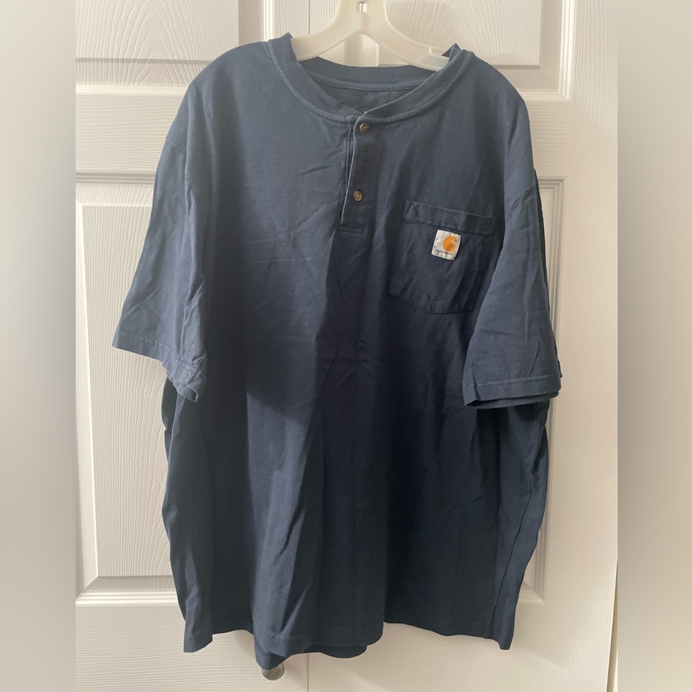Men’s 2XL navy blue Henley style Carhartt shirt